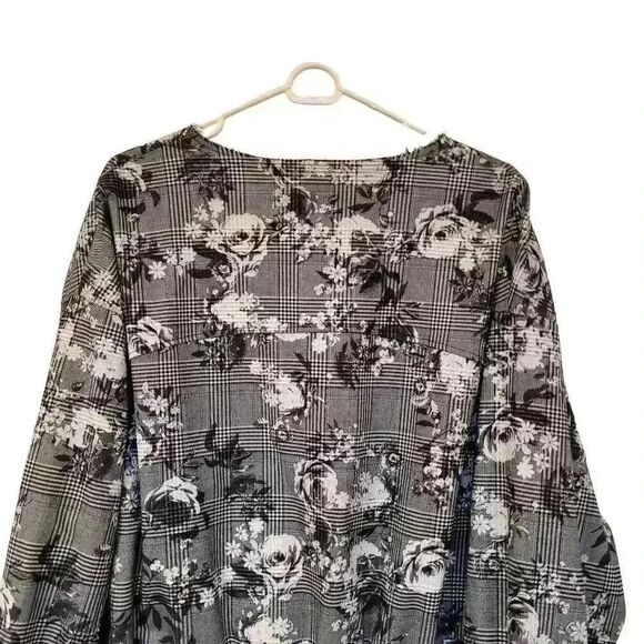 Rachel Roy Women's Black & White Poly/Viscose/Spandex Baldwin Bomber Jacket - Picture 9 of 13